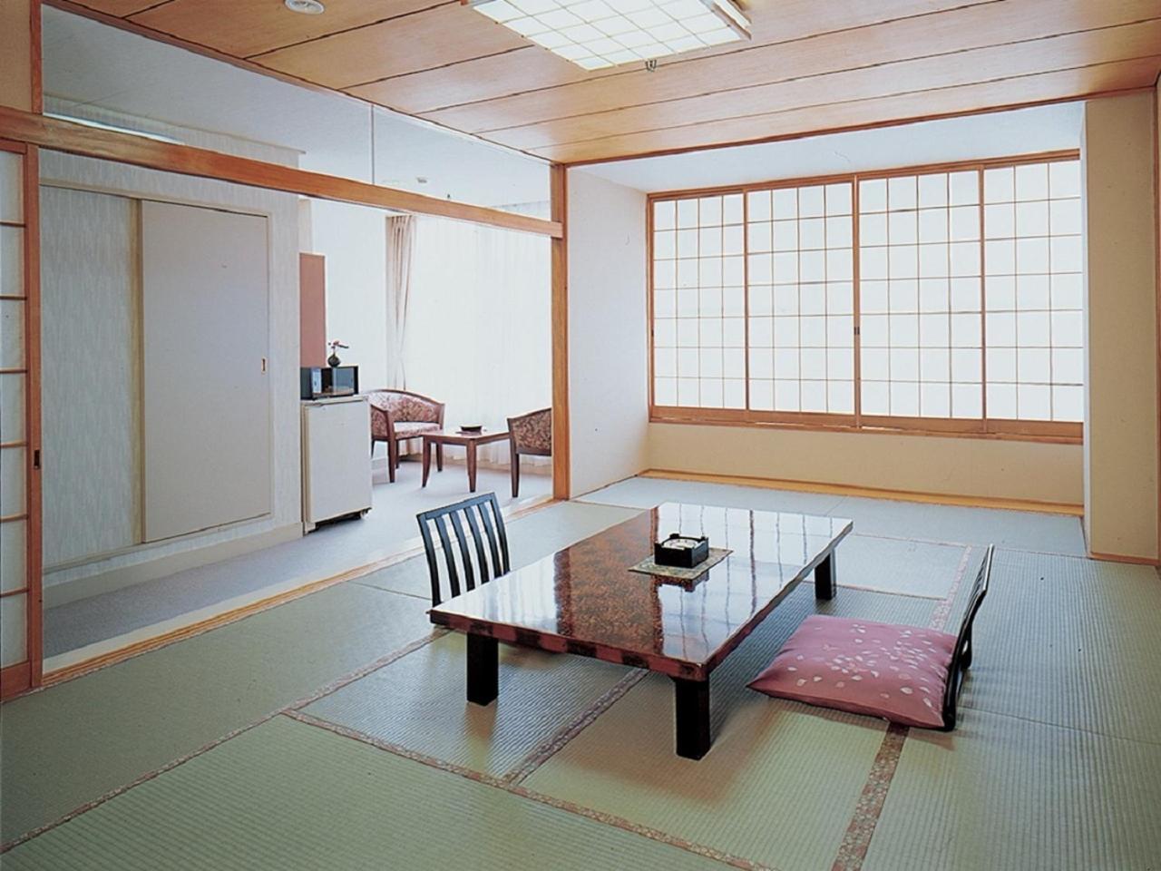 Kinugawa Royal Hotel Nikko Bagian luar foto